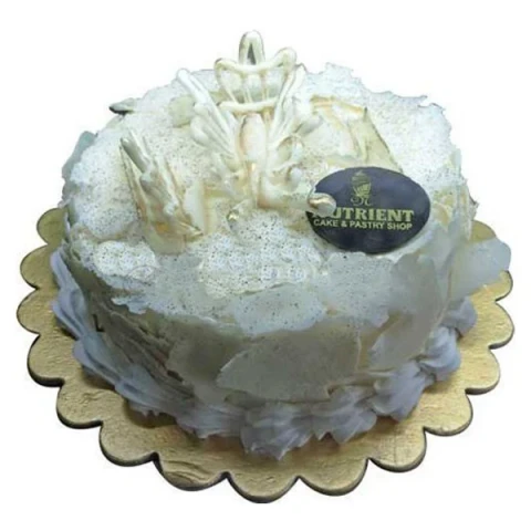 Half Kg White Forest Cake