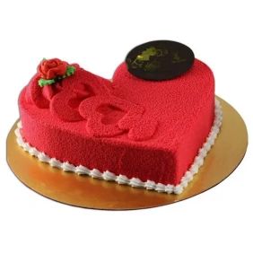 Mr. Baker - Half kg Red Velvet Heart Shape Cake